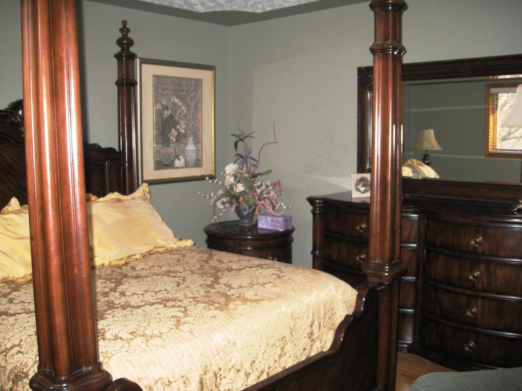 Mcdougall Lane Bed & Breakfast Bed & Breakfast Drumheller Room photo