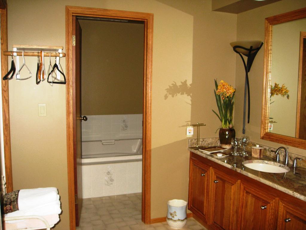 Mcdougall Lane Bed & Breakfast Drumheller Room photo