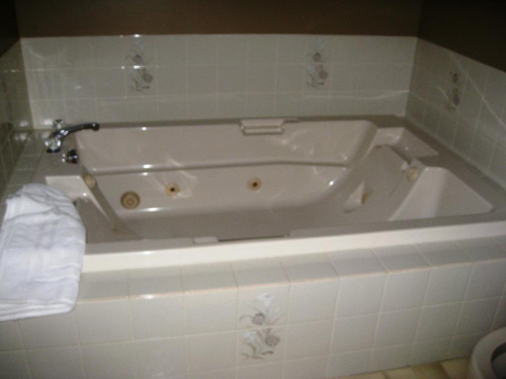 Mcdougall Lane Bed & Breakfast Drumheller Room photo