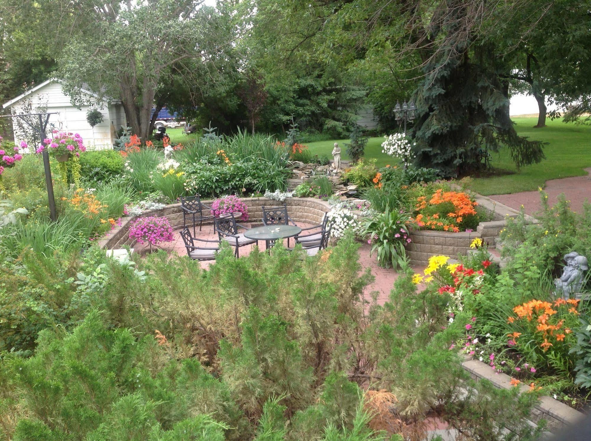 Mcdougall Lane Bed & Breakfast Bed & Breakfast Drumheller Exterior photo